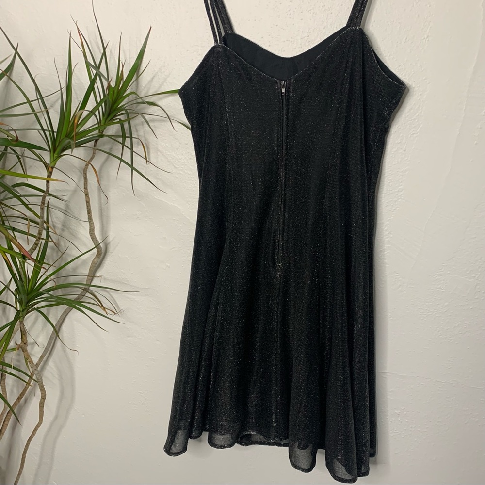 Maurices | Black/Silver Metallic Fitted Party Dress - Small - Picture 9 of 10